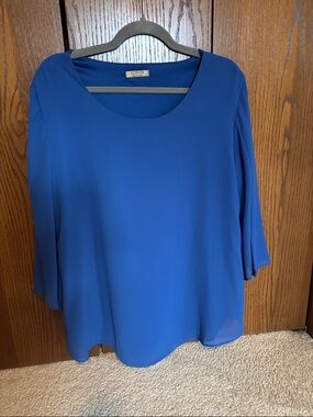 Acevog Royal Blue Scoop Neck Blouse